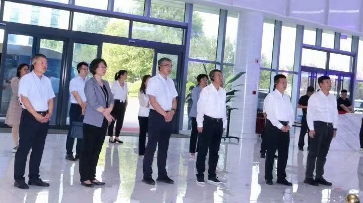 全國工商聯(lián)副主席方光華一行來東岳調(diào)研