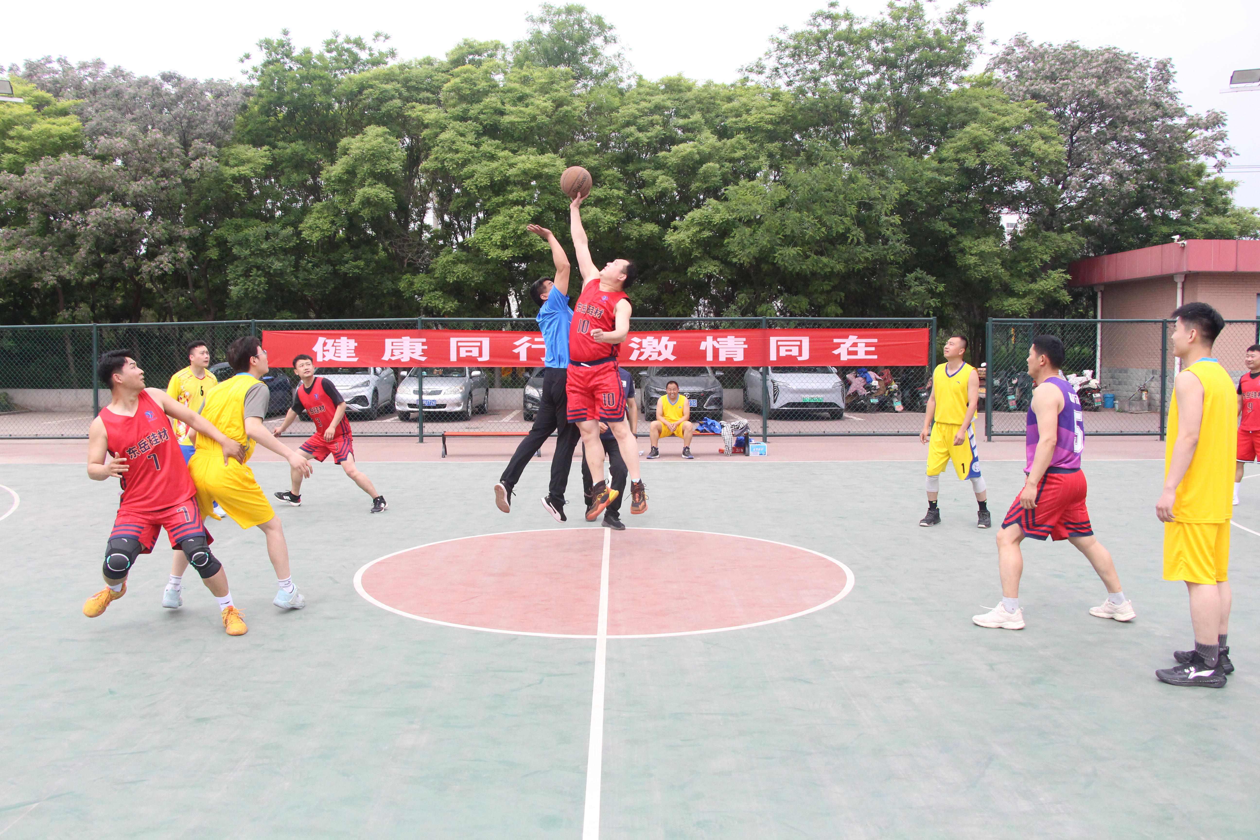 躍動(dòng)你我，活力東岳！東岳2025春季職工運(yùn)動(dòng)會拼搏精神閃耀